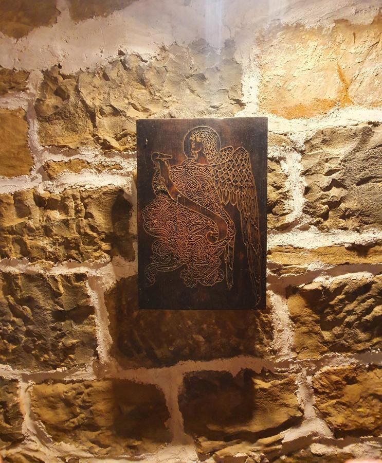 Casa Leonarda, Old Authentic Istrian Stone House Near Motovun, Central Istria Zamask Екстериор снимка