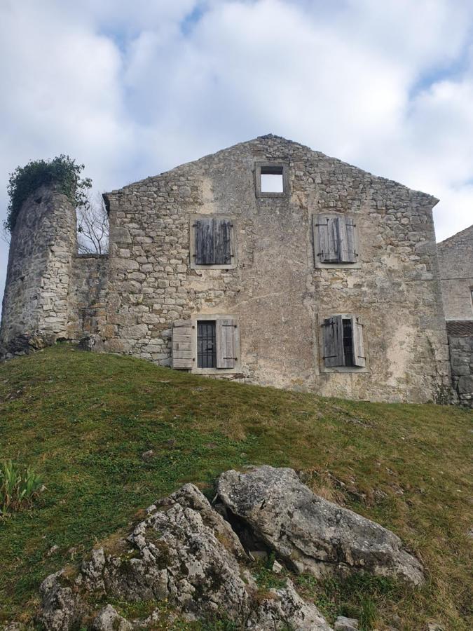 Casa Leonarda, Old Authentic Istrian Stone House Near Motovun, Central Istria Zamask Екстериор снимка